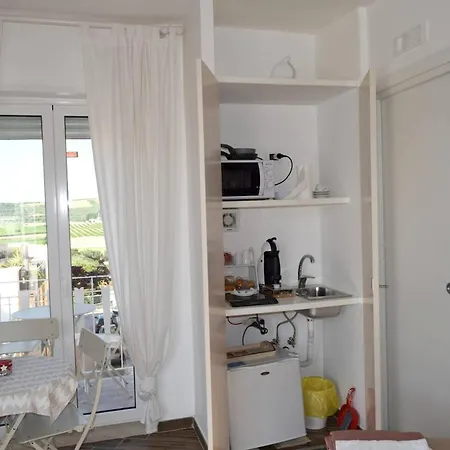 펜션 Charming Flat In - 35 Sqm - Smoking Area Access *