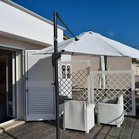 펜션 Charming Flat In - 35 Sqm - Smoking Area Access *