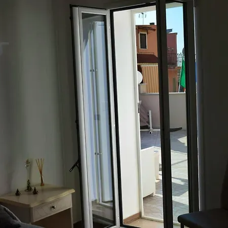 펜션 Charming Flat In - 35 Sqm - Smoking Area Access